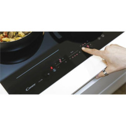 Candy piano cottura a induzione, 4 fuochi, a incasso