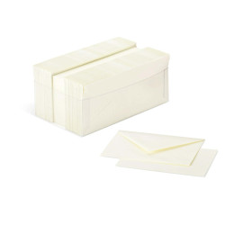 Scatola 100 cartoncini (200gr) + 100 buste (90gr) - avorio - formato 4 - Favini