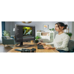 Philips 4K UHD (3840x2160), 27”, 16:9