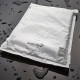 Busta imbottita Mail Lite Tuff Cushioned - impermeabile - D (18 x 26 cm) - bianco - Sealed Air - conf. 10 pezzi