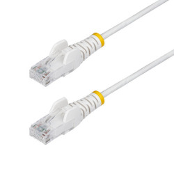 StarTech.com Cavo Ethernet CAT6 Bianco da 2,5m- Patch UTP con Plug RJ45 Antigroviglio e Rilievi di Trazione, Cavo Lan Slim in R