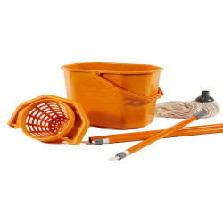 Kit per pavimenti Secchiostrizza - secchio con strizzatore 12 L + mop 240 gr + manico da 130 cm - arancione - Perfetto